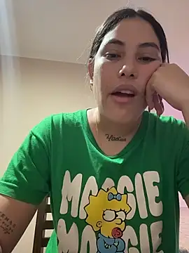 Anna Bitch Disgusting online show from 12-21-25, 07:15