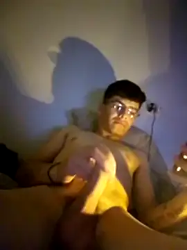 quetzal200128 online show from 11-16-25, 05:46