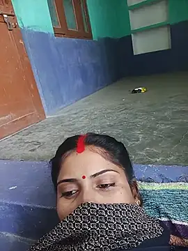 Pushpa hotty online show from 05-26-26, 03:24