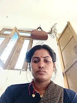 Pushpa hotty online show from 06-12-26, 02:21