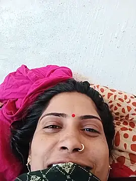 Pushpa hotty online show from 06-21-26, 03:42