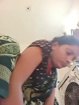 Pushpa hotty online show from 06-22-26, 01:51