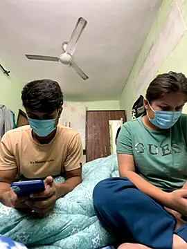 Cute hotzara online show from 11-24-25, 04:34