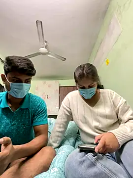 Cute hotzara online show from 11-25-25, 04:34