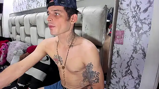 Sexybigjefffx online show from 01-08-26, 05:21