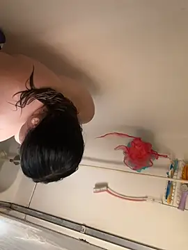 Snapshot of ymfg69 chatting on 01-15-26, 09:51 ymfg69 online show from 01-15-26, 09:51