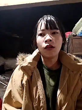 Snapshot of gugu0022 chatting on 11-28-25, 11:40 gugu0022 online show from 11-28-25, 11:40