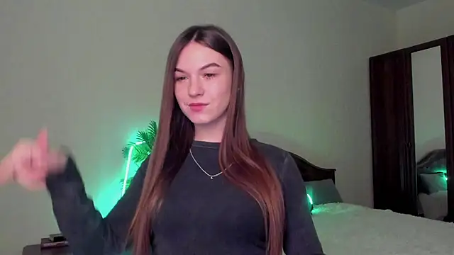 luna lust 212 online show from 02-07-26, 04:16