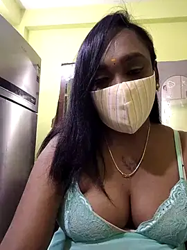 Dharshini98 online show from 02-19-26, 07:54