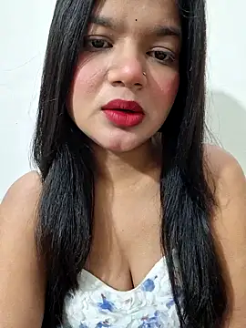 Snapshot of DIMPLE-GIRL88 chatting on 01-12-26, 01:05 DIMPLE-GIRL88 online show from 01-12-26, 01:05