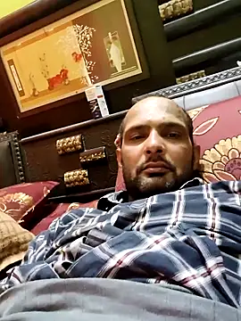 CreamyLetter4 online show from 12-16-25, 06:35