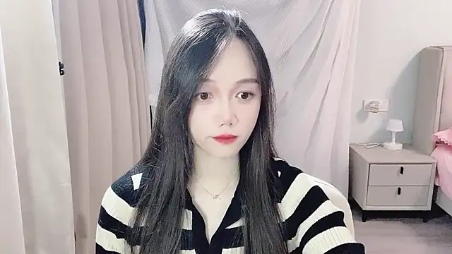 Snapshot of BoiI2u chatting on 11-13-25, 04:06 BoiI2u online show from 11-13-25, 04:06