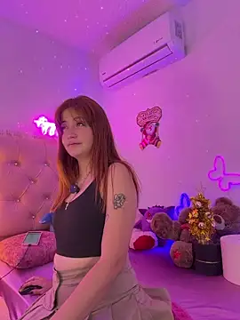 Snapshot of Teenjenn_ chatting on 12-04-25, 12:42 Teenjenn online show from 12-04-25, 12:42