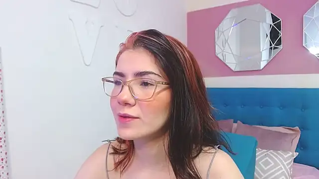 AriLumi online show from 11-23-25, 12:27