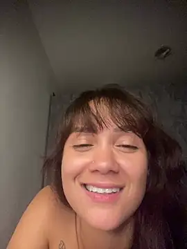 carolsapequinha online show from 05-25-26, 03:45
