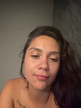 carolsapequinha online show from 07-06-26, 02:19