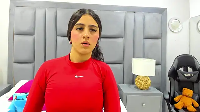 LuisaFranco online show from 12-23-25, 11:08