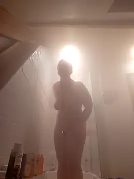 Snapshot of ladychat69 chatting on 02-01-26, 05:55 ladychat69 online show from 02-01-26, 05:55