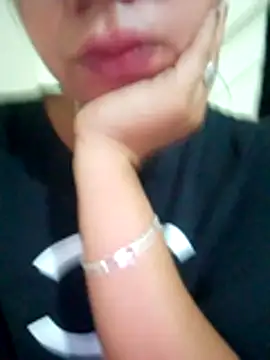 isha sharma2002 online show from 11-29-25, 01:47