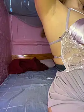 Snapshot of Lon_tiger chatting on 11-16-25, 07:25 Lon tiger online show from 11-16-25, 07:25