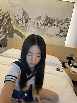 Snapshot of TinyBabe chatting on 02-20-26, 12:49 TinyBabe online show from 02-20-26, 12:49