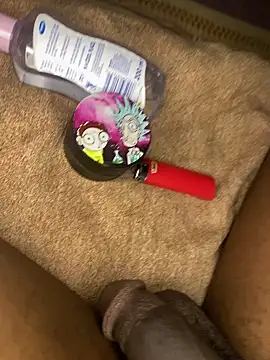 Snapshot of Sensational_grip chatting on 02-06-26, 08:45 Sensational grip online show from 02-06-26, 08:45