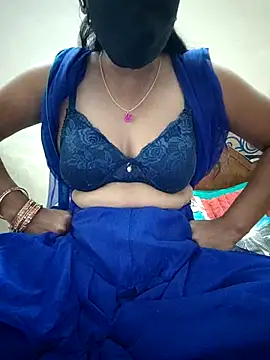 mahalaxmi teluguammai online show from 12-17-25, 04:07