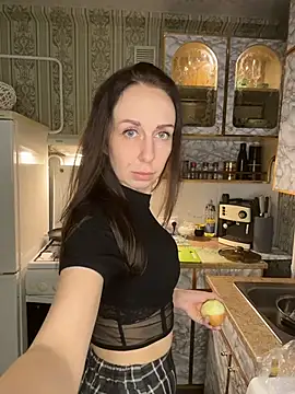 Snapshot of Murka5365 chatting on 11-18-25, 04:11 Murka5365 online show from 11-18-25, 04:11