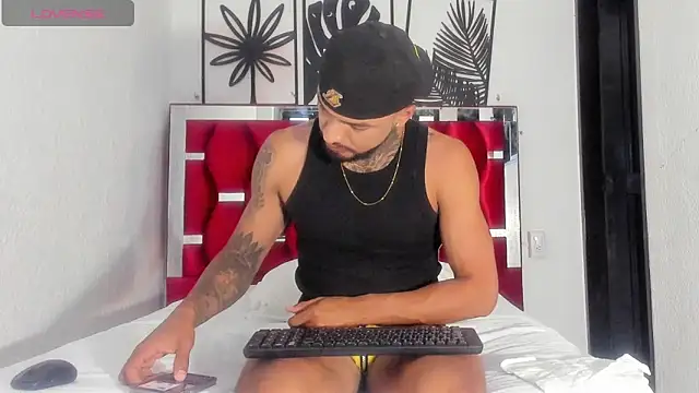 Jacob 77  online show from 12-16-25, 07:41