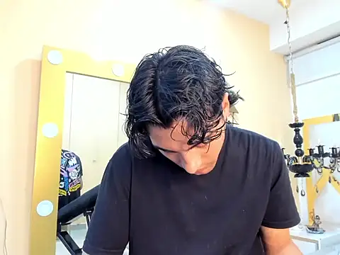 MattFiore online show from 12-20-25, 07:10