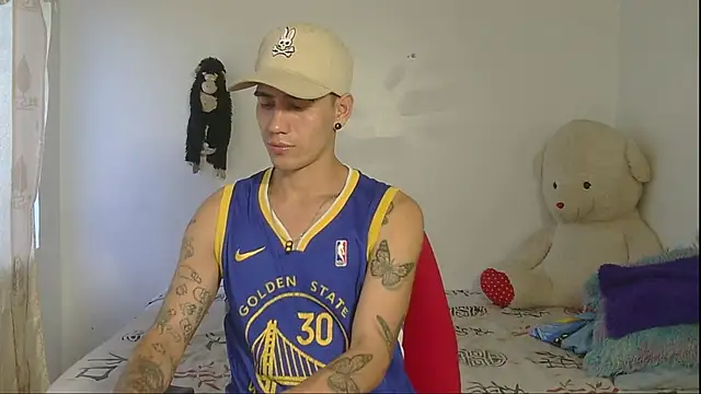 kilyan wow online show from 11-18-25, 10:03