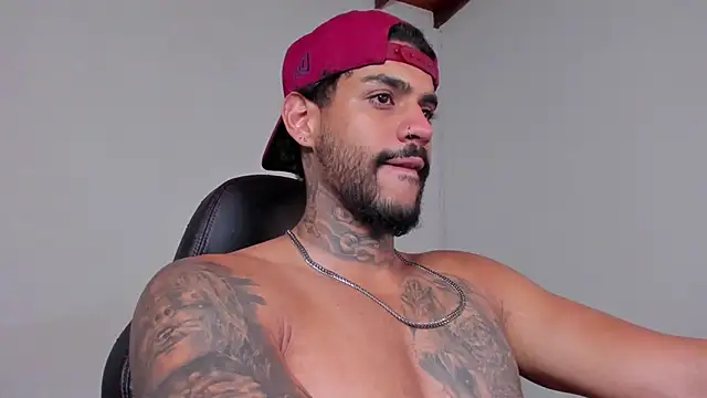 LuigiVitale 1 online show from 01-08-26, 01:19