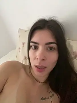 Snapshot of fer-nanda chatting on 07-05-26, 02:02 fer-nanda online show from 07-05-26, 02:02