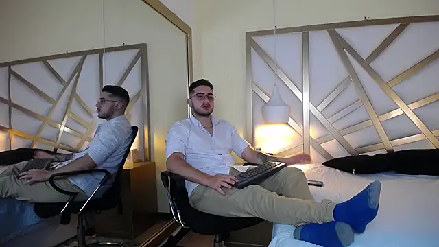 Ethan Greys online show from 12-05-25, 04:21