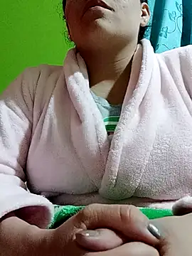 Rouse hot  online show from 12-19-25, 02:29