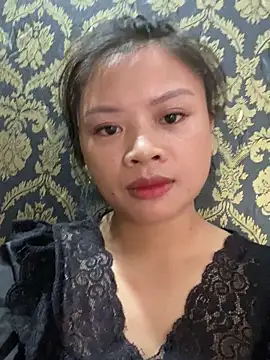 Snapshot of sara-xx chatting on 11-14-25, 03:16 sara-xx online show from 11-14-25, 03:16