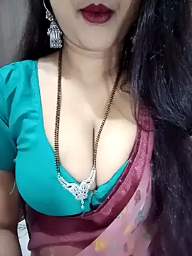 Snapshot of Aradhna_08 chatting on 01-06-26, 07:01 Aradhna 08 online show from 01-06-26, 07:01