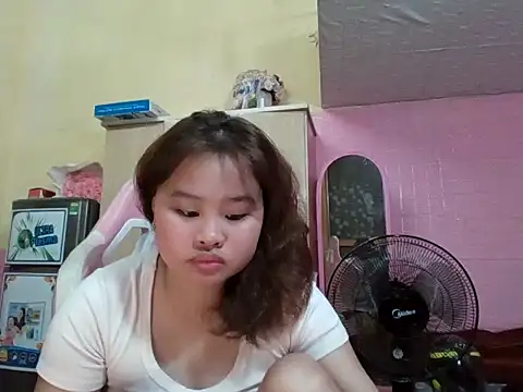 Lina8386 online show from 11-30-25, 11:42