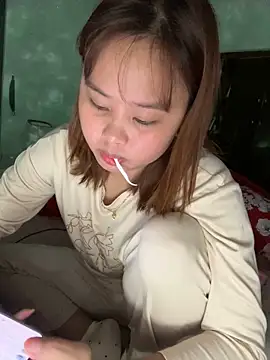 Lina8386 online show from 12-19-25, 04:30