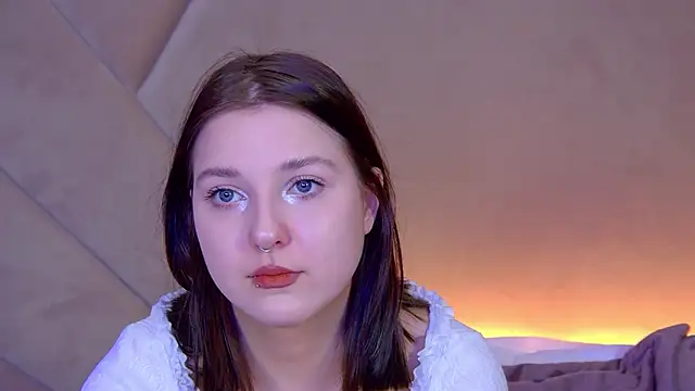 TinnaBurton online show from 02-03-26, 05:07