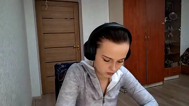 LouiseMarengo online show from 01-09-26, 12:19