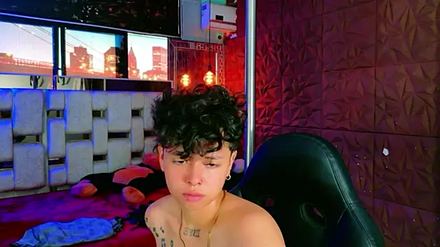 lunabustygirl online show from 02-20-26, 12:49