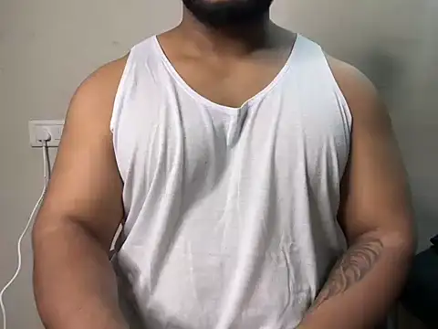 Snapshot of hot_rocco1 chatting on 11-14-25, 05:11 hot rocco1 online show from 11-14-25, 05:11