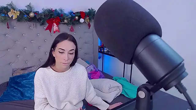 ArielEvans online show from 01-11-26, 03:33