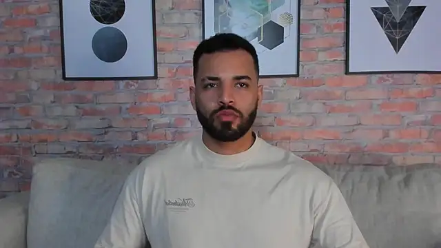 Chris Varden online show from 01-13-26, 05:51