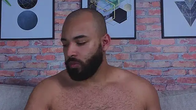 Chris Varden online show from 03-26-26, 07:41