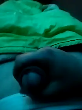 Kkkdkdjdj online show from 01-10-26, 12:29