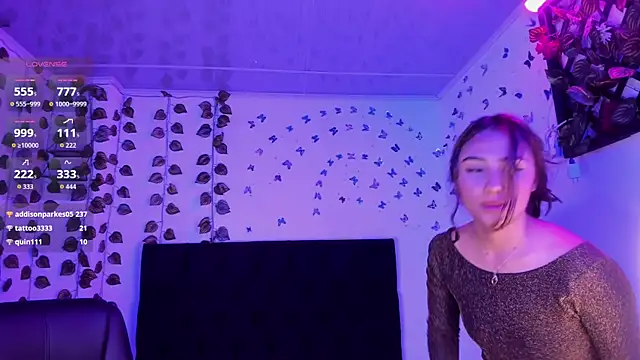 Snapshot of Anna_valerious7 chatting on 11-25-25, 09:31 Anna valerious7 online show from 11-25-25, 09:31