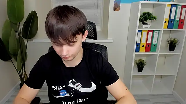 AlejandroEllias online show from 02-03-26, 06:57