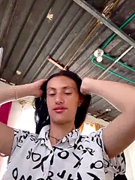 Snapshot of Milky_cielo_ chatting on 12-16-25, 03:39 Milky cielo online show from 12-16-25, 03:39